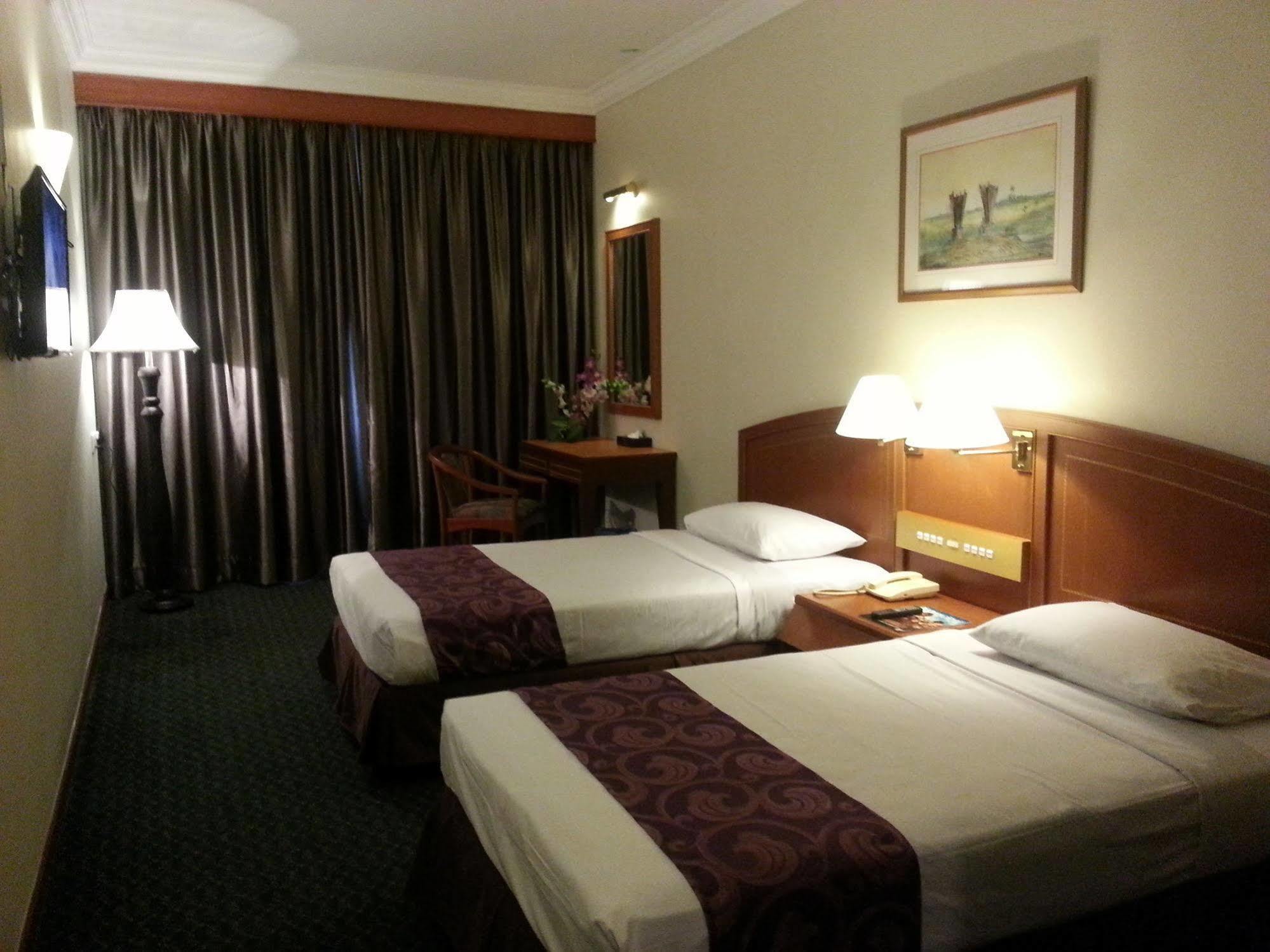 Orkid Hotel Melaka Exteriér fotografie